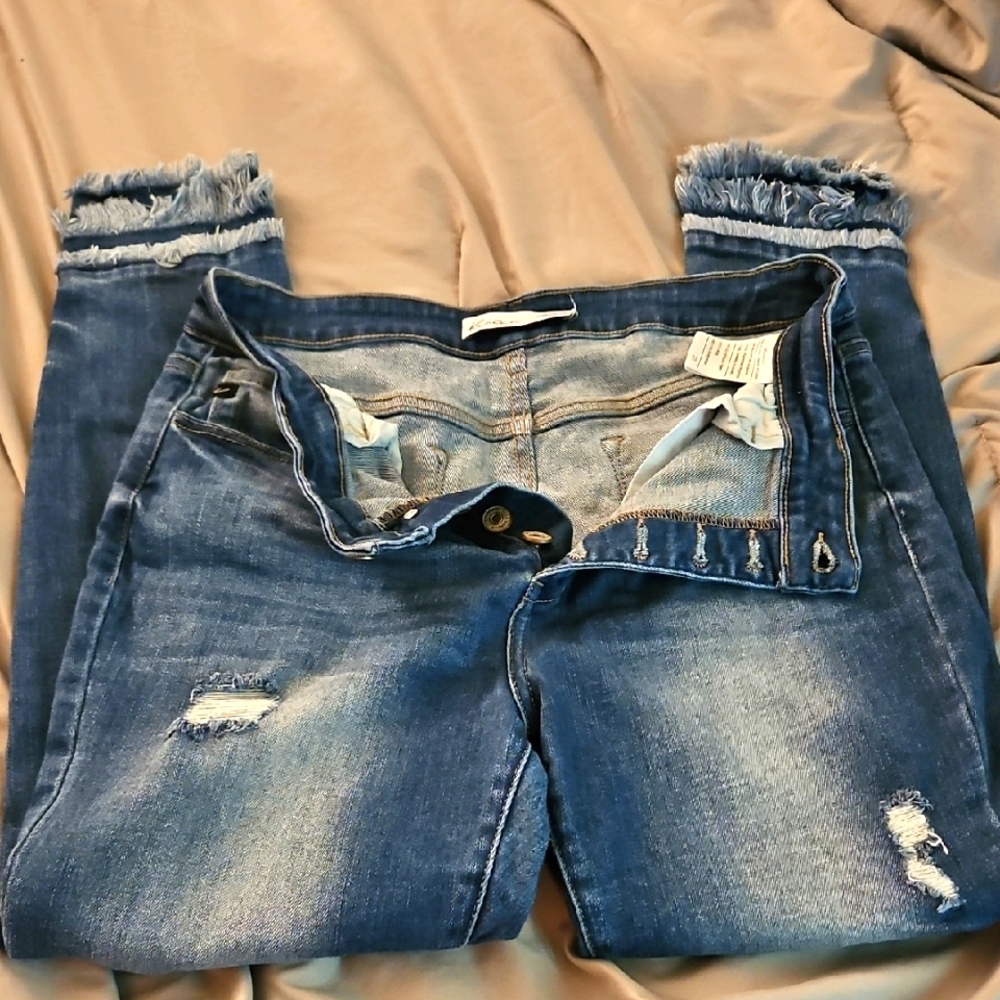 Size 31 KanCan‎ Distressed Ankle Jeans in Blue